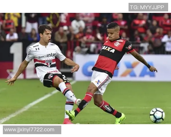 巴西足球联赛精彩对决甲巴竞技迎战圣保罗争夺胜利荣耀